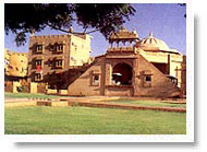 Hotel Heritage Inn